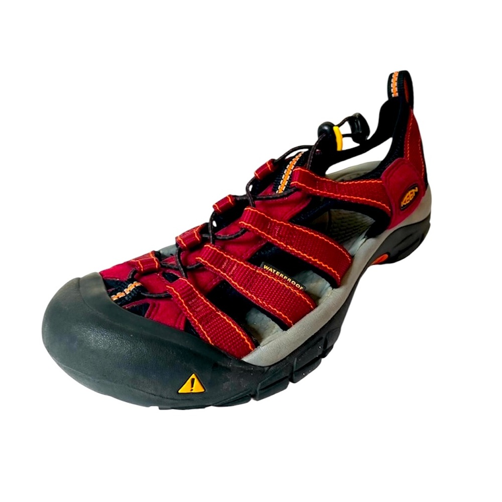 KEEN Newport H2 Water Hiking Sandals Beet Red Size 8.5